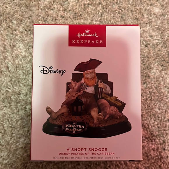 NIB Disney Pirates of the Caribbean hallmark keepsake ornament set - Picture 2 of 6